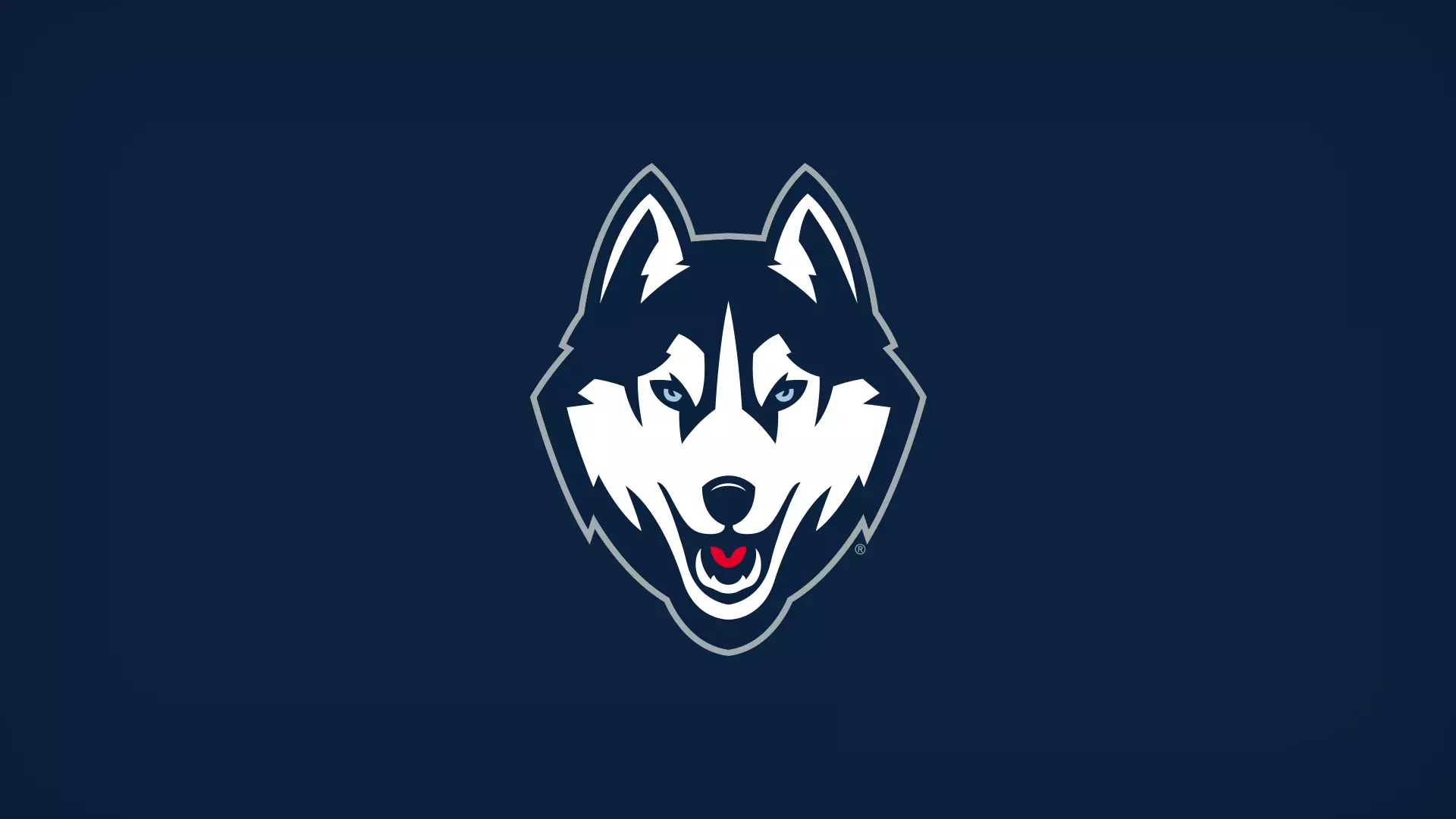 Kevin Durant Amazed by UConn’s Sarah Strong, Paige Bueckers